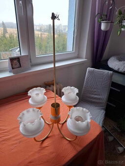 Čtyřramenný lustr+ lampička - 4