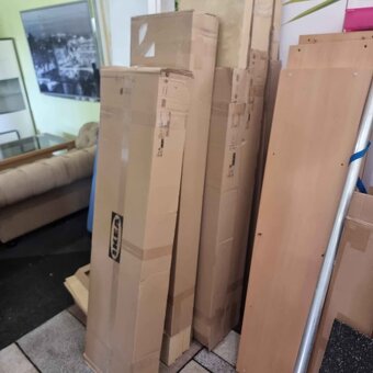Nový pouze vybalený a sestavený čtvercový regál Ikea Expedit - 4