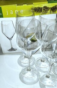 SADA DESIGN SKLENKY NA VÍNO (5+1ks) 560ml - 4