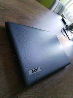 Acer Aspire 5349 450 GB HDD - 4