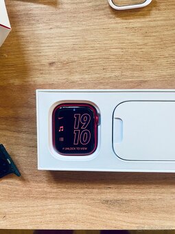 Apple Watch series 8 45mm (product red) - 4