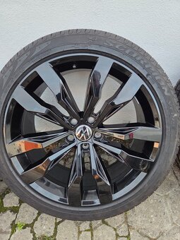 Alu Vw Tiguan Suzuka Black 20" 5x112 - 4