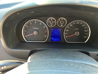 Hyundai i30 1.4 - 4