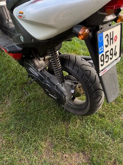 Yamaha YO50 Aerox R - 4