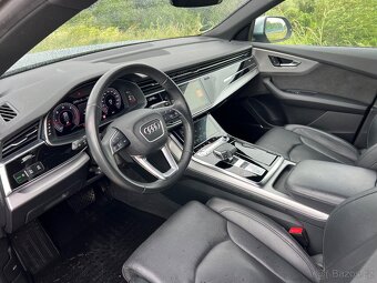 Audi Q8,75000 km,perketní stav - 4