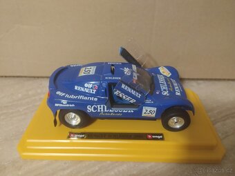 BBURAGO - modely 1:24; MAISTO - 4