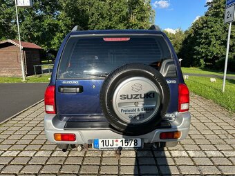 2x Suzuki Grand Vitara 2,0 HDi 80 kW 4x4 - 4