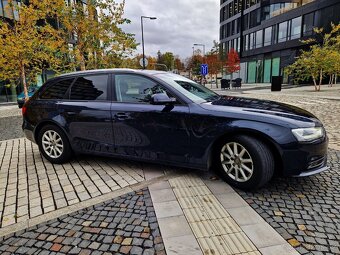 Audi A4 B8 facelift, 2013, 2.0 120 kW, manuál, bi-xenon - 4