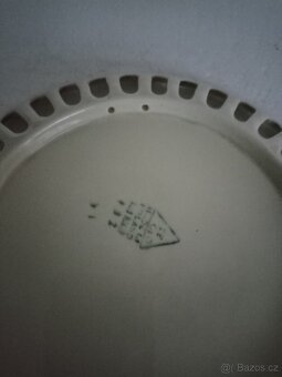 Keramika - talíř, váza, džbánky - 4