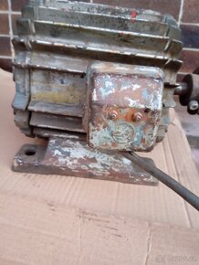 elektro motor na 380V - 4