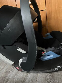 Autosedačka + izofix - 4