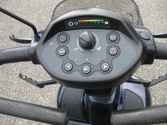 Prodám el.invalidní -nové baterie - 4