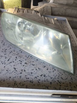 Octavia 2 PP světlomet - 4