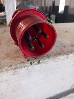 Potravinářský robot -profi hnětač a šlehač - 4