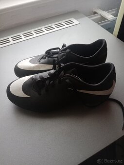 Kopačky Nike. turfy, kolíky. šrouby viz. popis a foto. - 4
