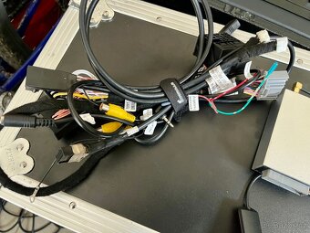 CarPlay pro BMW CCC (E9x/6x) - 4
