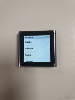 Apple iPod nano 6th Gen 8 GB - 4