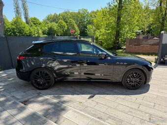 Maserati Levante SQ4 316 KW, autorizovaný servis, 81 000 km - 4