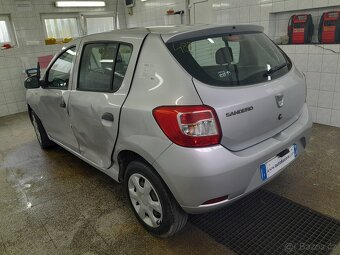 Dacia Sandero 1,2i - 4