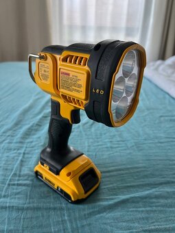Dewalt 20V Max Job Site Spotlight LED Lights Nové Na Prodej - 4