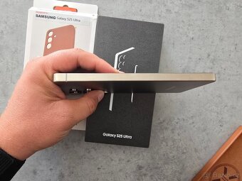 Samsung S25 Ultra 256 GB - 4
