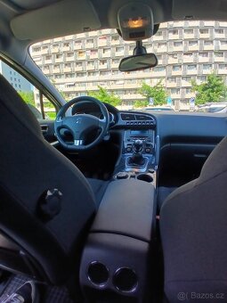 Auto Peugeot 3008 2.0 diesel na náhradní díly - 4