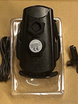 Držák telefonu do auta s bezdrátovým nabíjením - 4