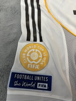 Fotbalový dres Real Madrid – Mbappe - 4