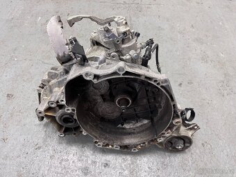 Opel Signum Vectra 3.0CDTi převodovka F40 - 4