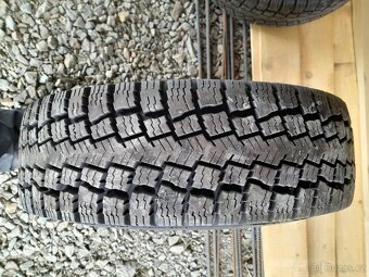 Vranik 195/70 r15 - 4