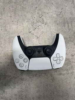 Playstation 5 Pro s mechanikou - 4