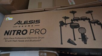 Set el. bicí Alesis Nitro Pro + židle + sluchátka. Stav nov - 4