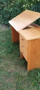 Prodám dřevěný retro polohovací psací stůl - 4