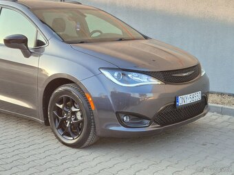 Chrysler pacifica "s" 2018 147km - 4