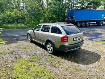 ŠKODA OCTAVIA II SCOUT 4x4 combi 2.0TDI 2007 - 4