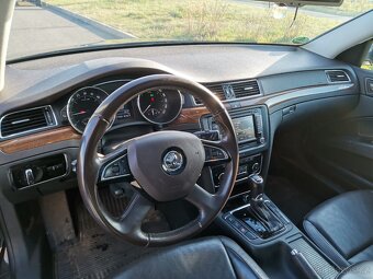 Superb 2fl 2.0tdi 4x4 L&K - 4