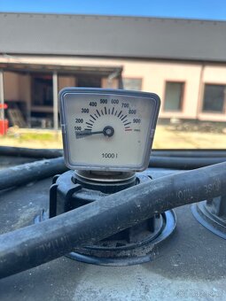 Tankovací nádrž na Naftu 900L - 4