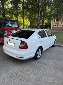 Škoda octavia 2,0tdi-103kw.r.v.2011 - 4