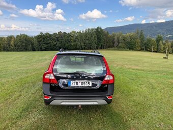 VOLVO XC70 2,4 D5 136kW AWD - 4x4 - Digi Klima - Automat - 4