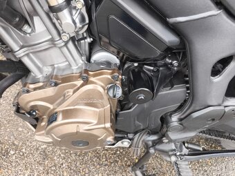 Honda CRF 1000 L Africa Twin DCT ABS (2016) nádherná, CZ dok - 4