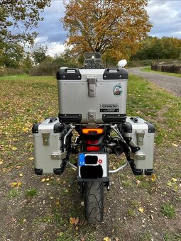 CFMOTO 800MT top stav 9tkm spousta doplňků - 4