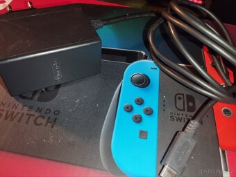Nintendo switch + další doplňky - 4