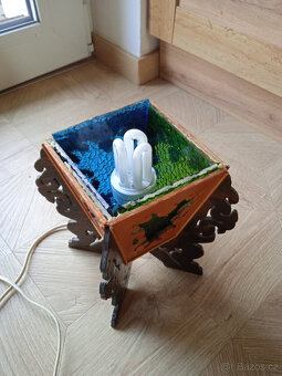 Prodám levně vyřezávanou lampičku - 4