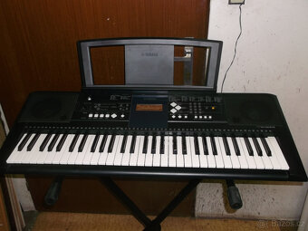 Yamaha PSR E 333 - 4