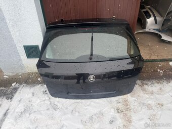 Páté dveře Škoda Fabia 2  HATCHBACK 9910 - 4