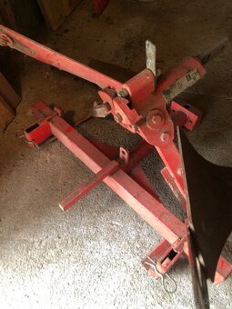 Oboustranný pluh - 4