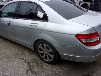 Mercedes-Benz Třídy C C200 CDi - 4