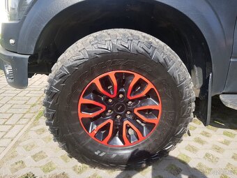 Ford Raptor 6,2 L8V - 4