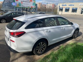 Hyundai i30 kombi 1.6crdi 85kw r.v 2020 kamera -ČR - 4
