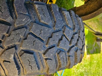 Cooper STT Pro 265/75r16 - 4